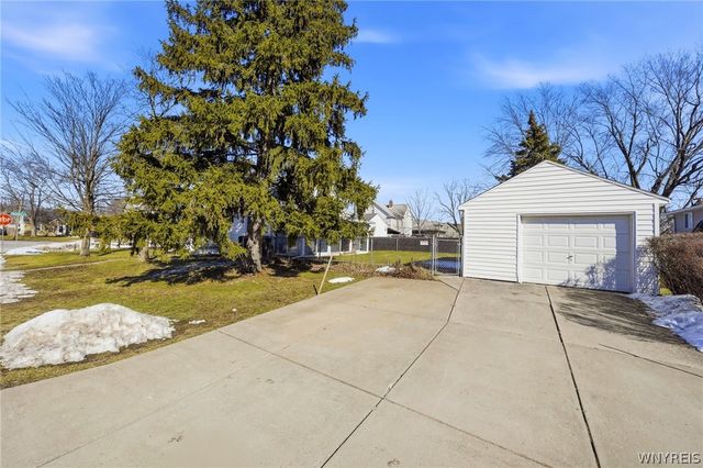 209 Harvard Avenue, Cheektowaga, NY 14043