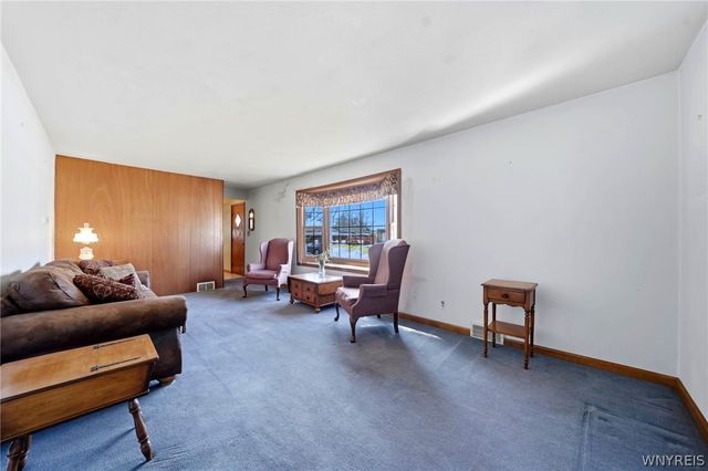 209 Harvard Avenue, Cheektowaga, NY 14043