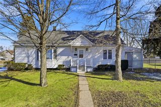 209 Harvard Avenue, Cheektowaga, NY 14043