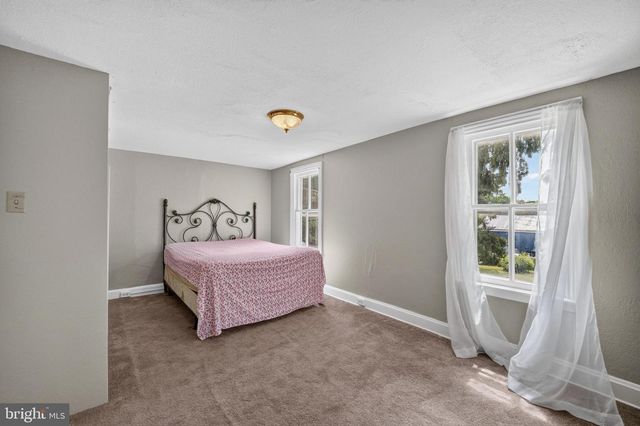 13825 MAUGANSVILLE RD, Maugansville, MD 21767