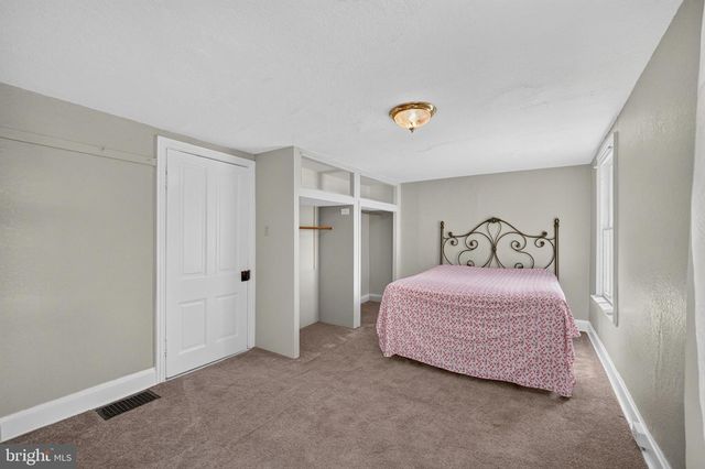 13825 MAUGANSVILLE RD, Maugansville, MD 21767