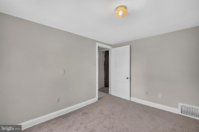 13825 MAUGANSVILLE RD, Maugansville, MD 21767