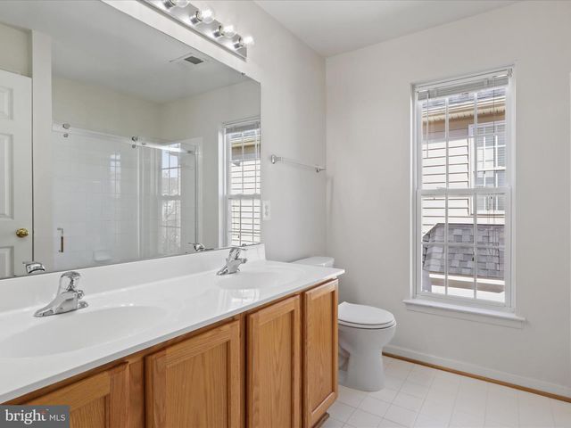 43417 SPRING CELLAR CT, Leesburg, VA 20176