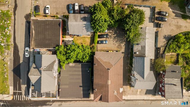 669 East Main Street, Waterbury, CT 06702