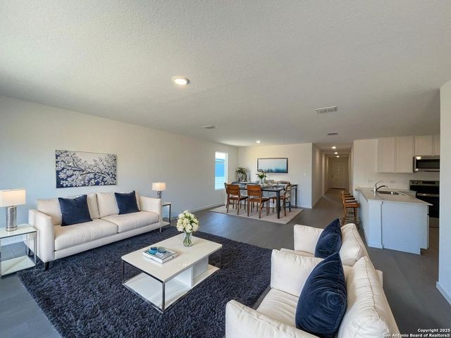 3307 Gingham Point, Converse, TX 78109