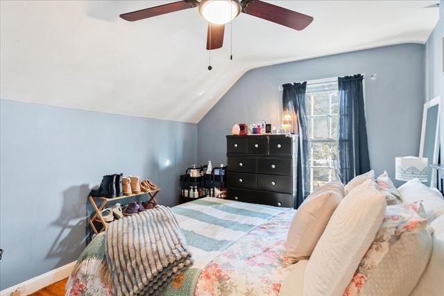 20 Washburn St, Attleboro, MA 02703