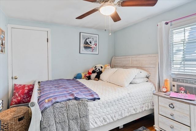 20 Washburn St, Attleboro, MA 02703