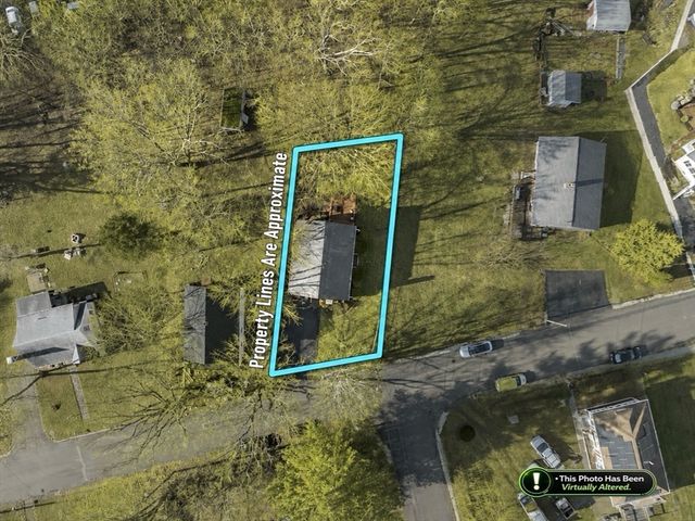 20 Washburn St, Attleboro, MA 02703