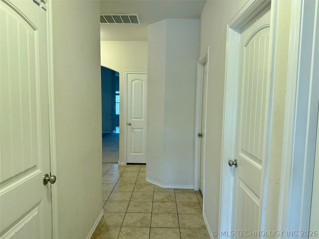 4013 W 105th Street S, Jenks, OK 74037