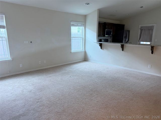 4013 W 105th Street S, Jenks, OK 74037