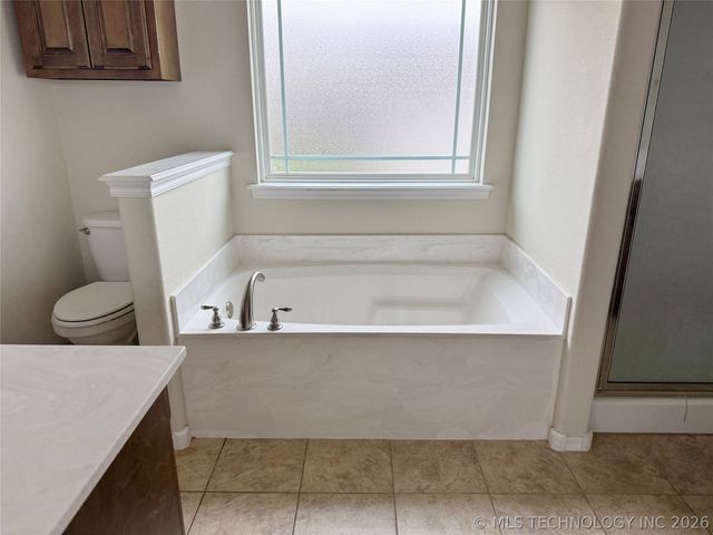4013 W 105th Street S, Jenks, OK 74037