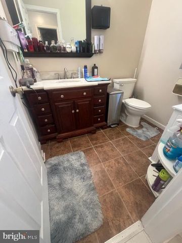 110 JENNIFER WAY, Upper Chichester, PA 19061