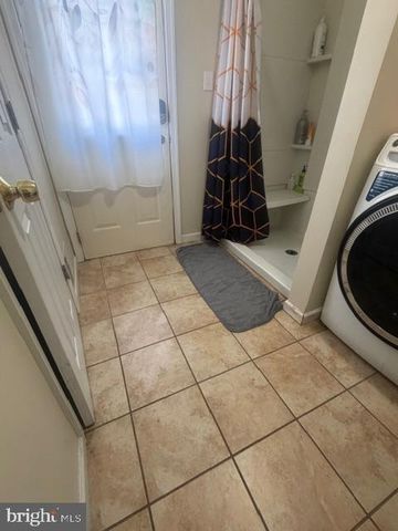 110 JENNIFER WAY, Upper Chichester, PA 19061