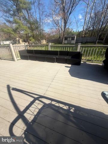 110 JENNIFER WAY, Upper Chichester, PA 19061