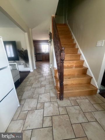 110 JENNIFER WAY, Upper Chichester, PA 19061