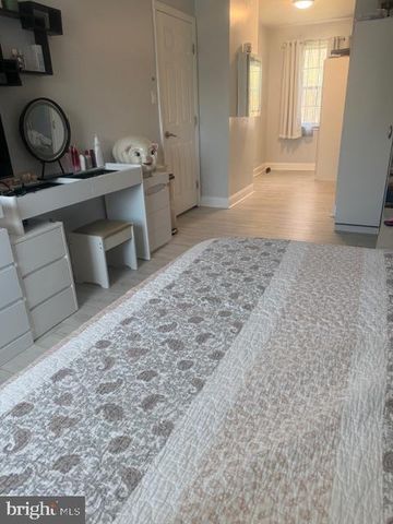 110 JENNIFER WAY, Upper Chichester, PA 19061