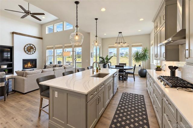 18913 W 94th Lane, Arvada, CO 80007