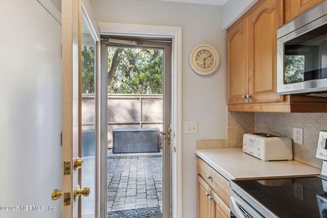 3323 SEA MARSH Road, Fernandina Beach, FL 32034