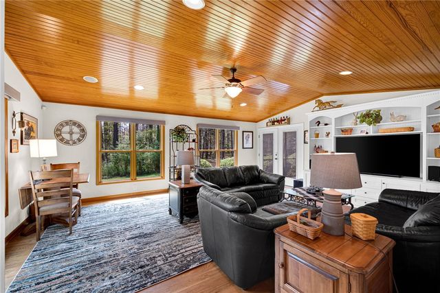 1010 Ridgeview Drive, Pendleton, SC 29670