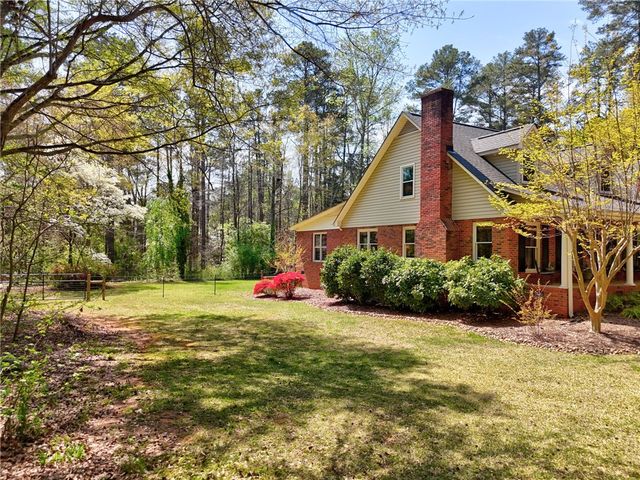 1010 Ridgeview Drive, Pendleton, SC 29670