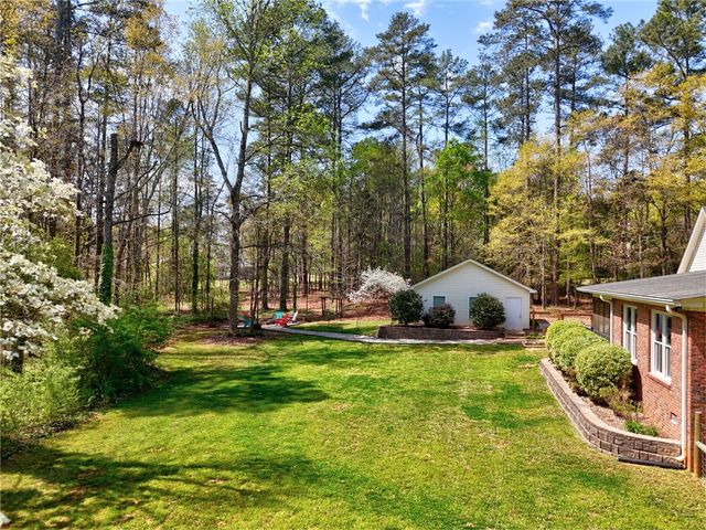1010 Ridgeview Drive, Pendleton, SC 29670