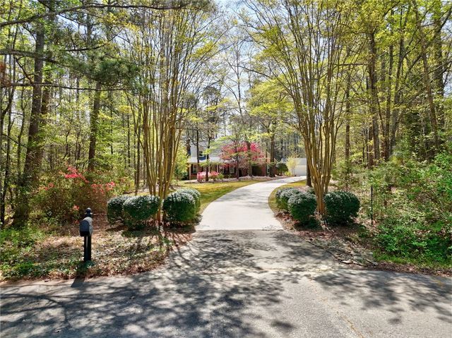 1010 Ridgeview Drive, Pendleton, SC 29670