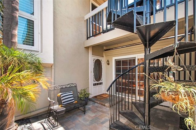 7081 Surfside, Huntington Beach, CA 92648