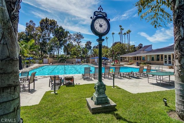 7081 Surfside, Huntington Beach, CA 92648