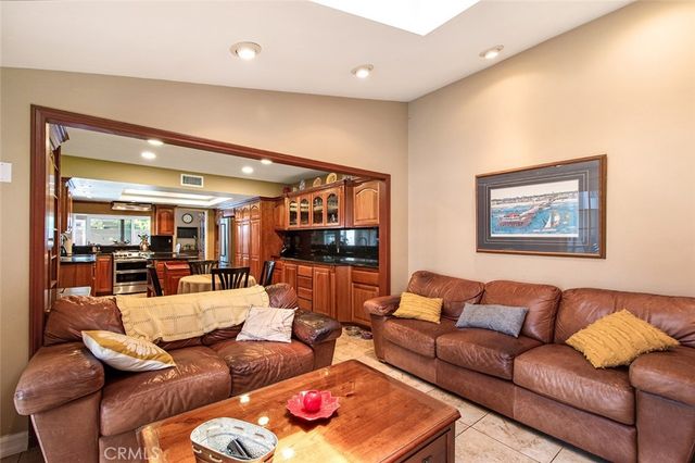 7081 Surfside, Huntington Beach, CA 92648