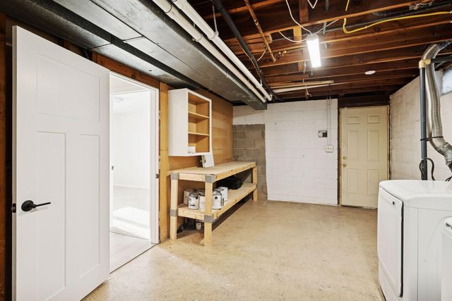 6704 Sioux Trail, Edina, MN 55439