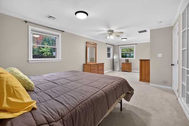 24 Raleigh Road, Framingham, MA 01701
