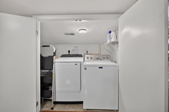 24 Raleigh Road, Framingham, MA 01701