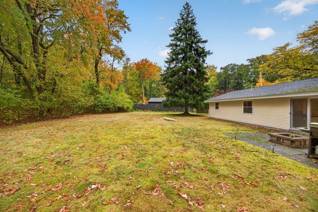 24 Raleigh Road, Framingham, MA 01701