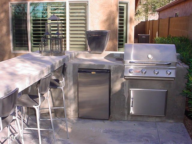 3807 E EMBER GLOW Way, Phoenix, AZ 85050