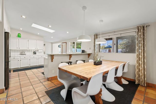 11020 N 74TH Street, Scottsdale, AZ 85260