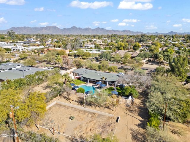 11020 N 74TH Street, Scottsdale, AZ 85260