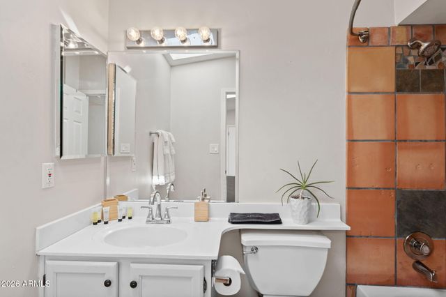 11020 N 74TH Street, Scottsdale, AZ 85260