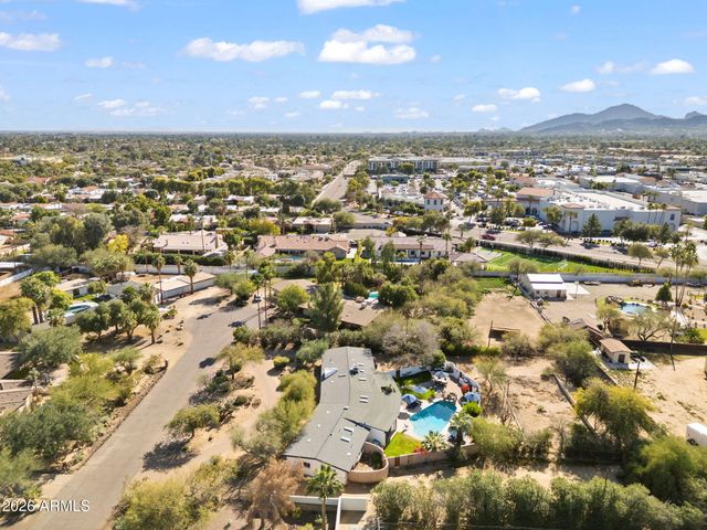 11020 N 74TH Street, Scottsdale, AZ 85260