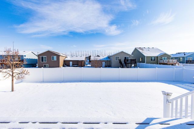 3479 Loberg Lane, West Fargo, ND 58078