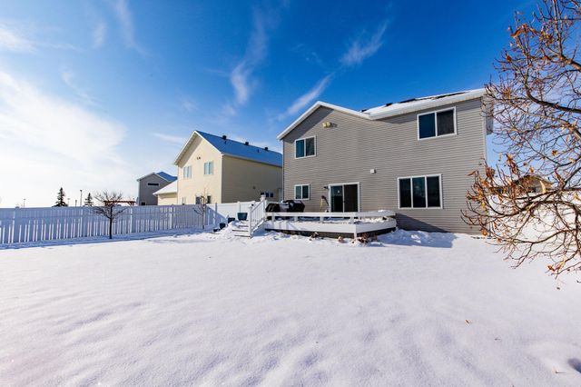 3479 Loberg Lane, West Fargo, ND 58078