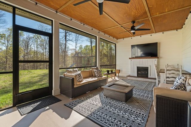 47 Meadow Brooke Court, Young Harris, GA 30582