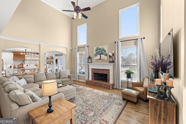 1744 Trilogy Park Drive, Hoschton, GA 30548