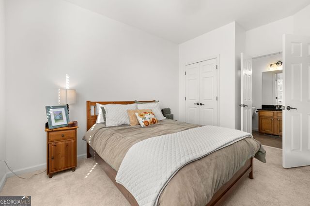 1744 Trilogy Park Drive, Hoschton, GA 30548