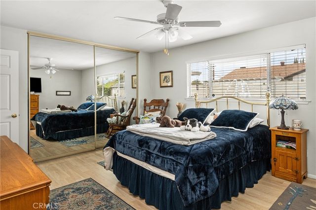 915 E La Veta Avenue, Orange, CA 92866