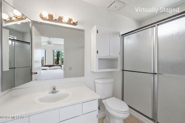 2048 S San Vincent Drive, Green Valley, AZ 85614