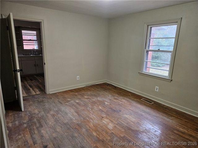 5300 Bayleaf Drive, Fayetteville, NC 28304