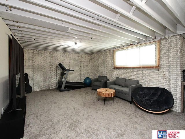 706 Westminster Drive, Lincoln, NE 68510