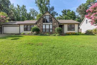 5657 HEARTWOOD DR, Unincorporated, TN 38135