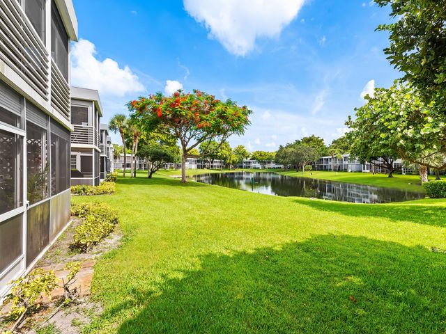 4221 W Palm Aire Drive 102, Pompano Beach, FL 33069