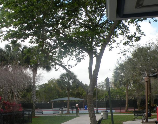 4221 W Palm Aire Drive 102, Pompano Beach, FL 33069